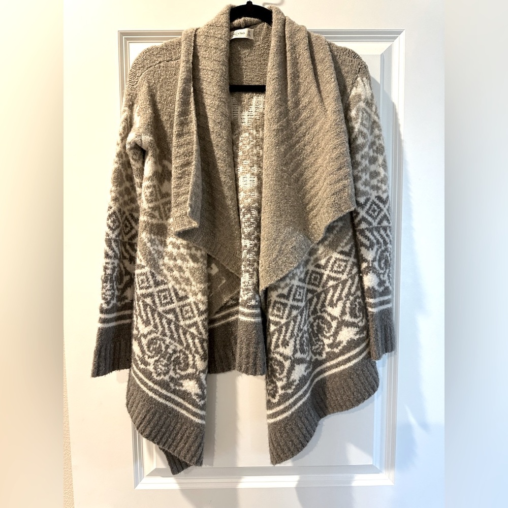 Abercrombie Cardigan/Poncho